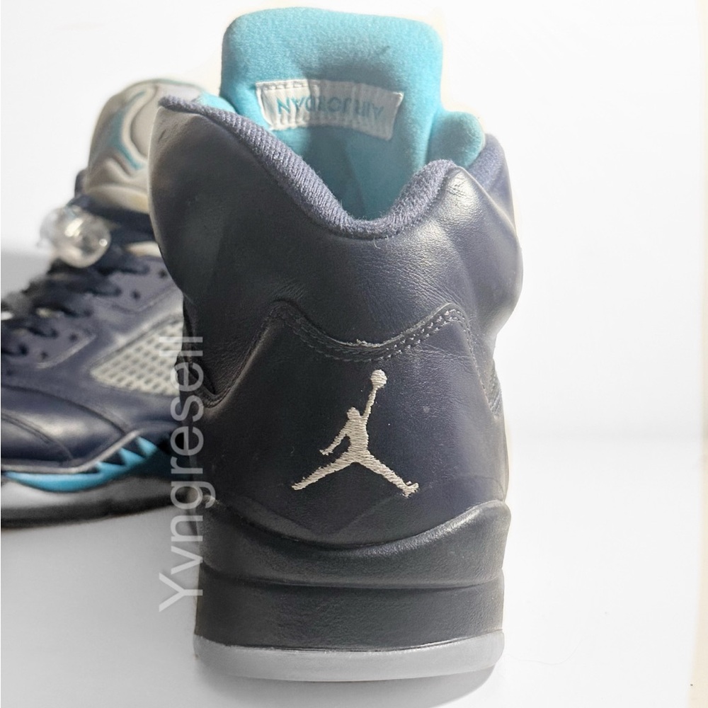 Jordan Brand Retro 5 “Hornets” - Picture 6 of 13